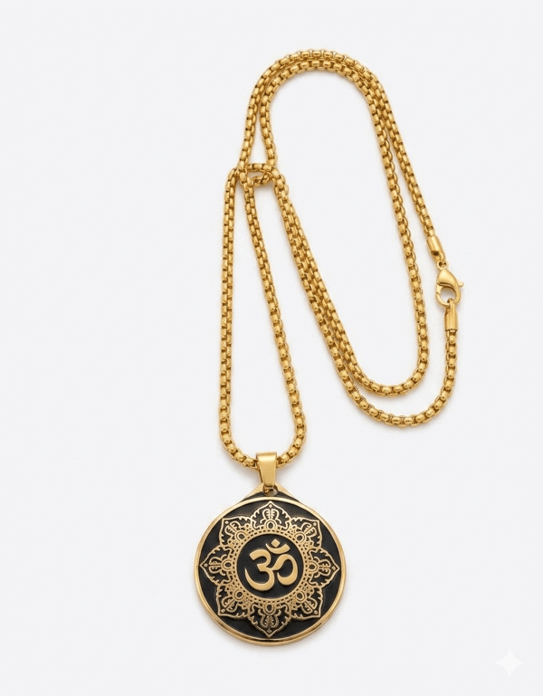 Om Lacet With Gold Chain